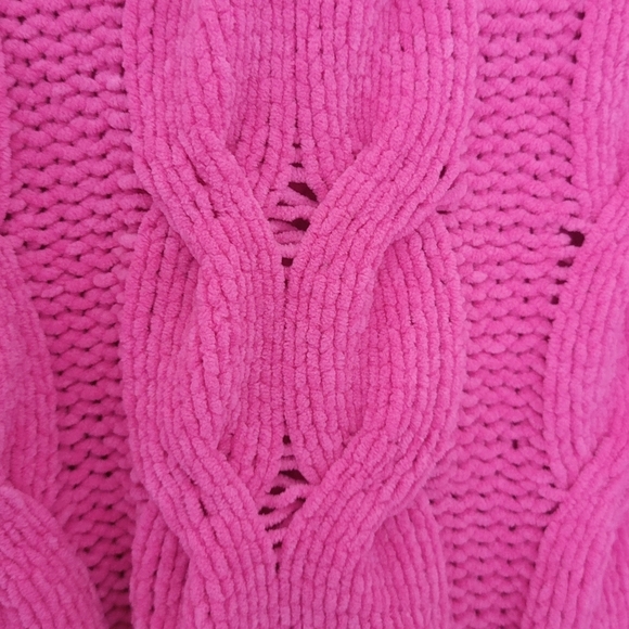American Eagle Women's Pink Cable Knit Sweater - Picture 6 of 6